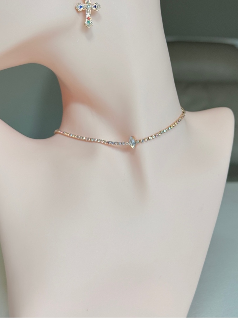 Rose Gold Crystal Choker Necklace